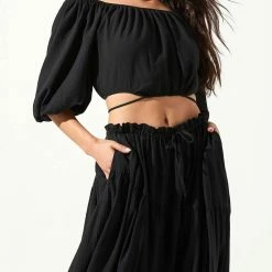 Astr women Balboa Top in Black