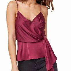 Astr women Nile Top in Wine