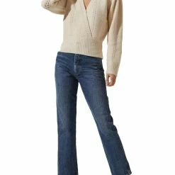 ASTR Womens Pointelle Knit V-Neck Sweater