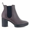 ECCO WOMEN'S SHAPE SCULPTED MOTION 55 CHELSEA ANKLE BOOT