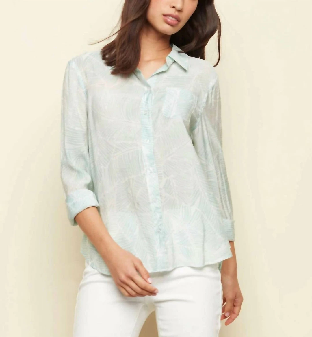 Charlie B women Button-Down Printed Blouse in Microchip